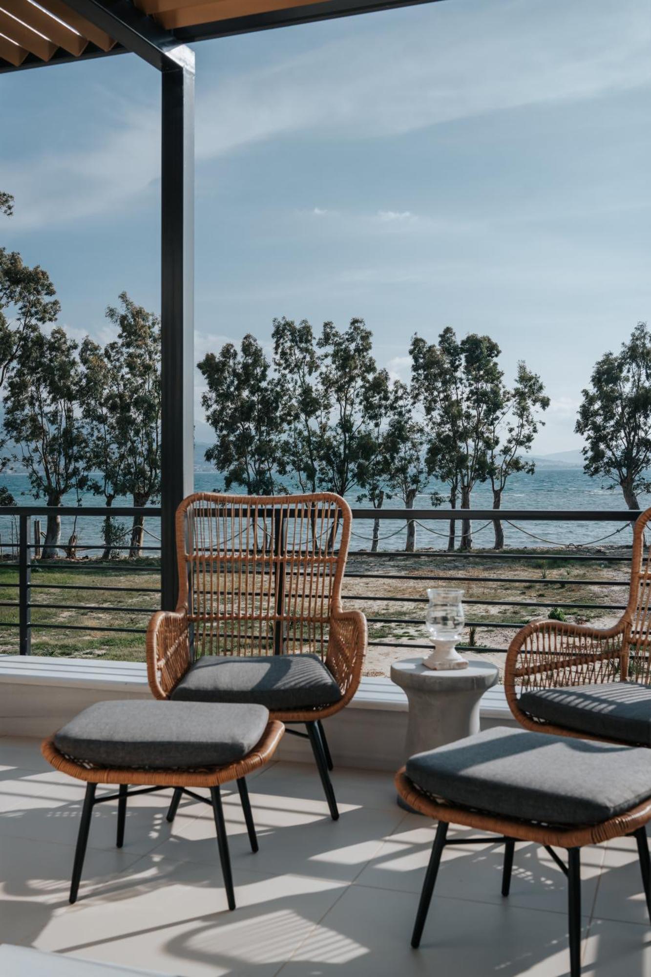 Ponte Suites Andírrion Exteriér fotografie