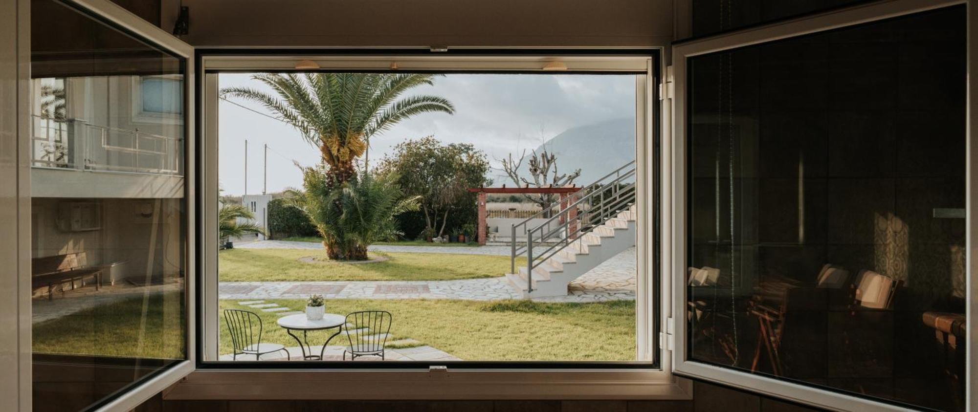 Ponte Suites Andírrion Exteriér fotografie